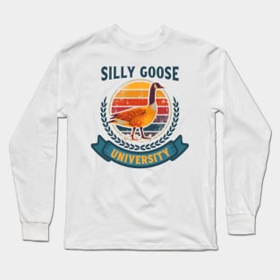 SILLY GOOSE UNIVERSITY TREND POPULAR VINTAGE MEME Long Sleeve T-Shirt